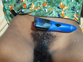 Fucked my step sister's pussy with a trimmer first time