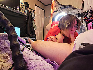 Feeds Me His Cock Till He Cumms Down My Throat