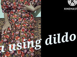 Meena Using Dildo to Satisfy Herself When No One Is Available to Fuck Her