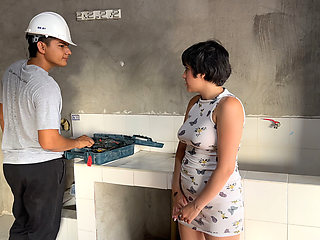 I hire a strong and sexy mason to fix some things in my house but he is so delicious that I end up giving him the fuck of his life