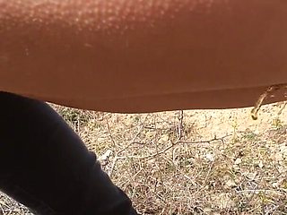 Taking a Pee While Out on a Walk! Serenexx