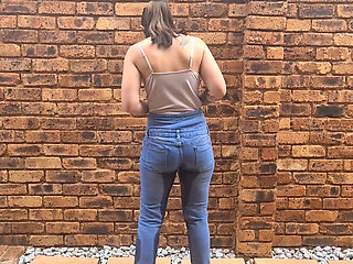 Big pussy lips piss compilation