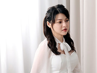 Cum crazed hottie is going to worship hard dick and get a facial