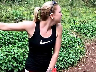 I Had to Wee Outside While You Watched: Desperate Out Jogging