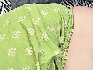 Smooth Aunty's Big Boobs Amateur Massage with Hindi Talking