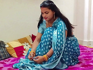 Hot Desi Bhabhi Ko Sexy Baateke Kar Ke Sex