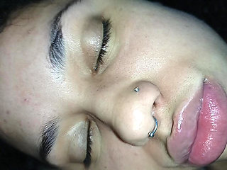 BIG LOAD OF CUM ON NAUGHTY BITCH FACE, SHE LOVES IT