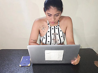 Homemade Blowjob: Young Latina Sucks Old Technician's Cock While Fixing Laptop - Big Ass Moaning