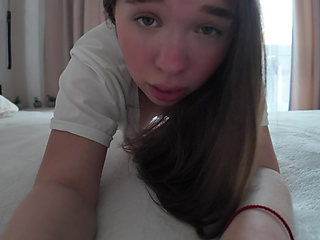 Playing Truth or Dare with My Girlfriends Little Stepsister