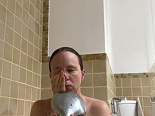 Hot Teen Soaped up and Shaved