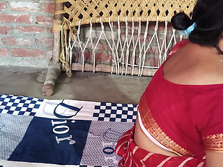 Rinki bhabhi kki chut ke baal saaf kiye