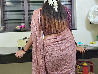 Saree Hip Press Navel Romance