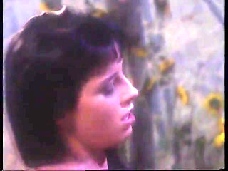 Horny brunette babe pounded in the open