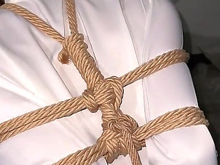 Outdoor Staircase Straight Arm Untie Challenge