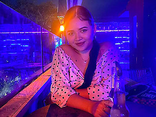 Tourist Fucks a Colombian Woman After Meeting Her at a Party