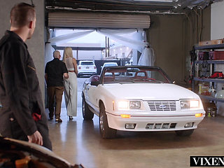 VIXENPLUS Trophy Wife Elisa Bethann Fucks Mechanic