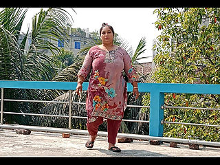 Desi Village Outdoor Desi Hot Housewife Ki Chudai