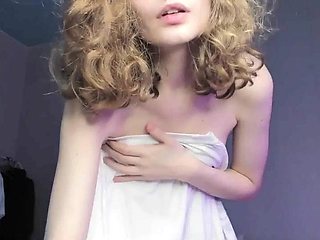 Cute petite babe body teasing on web ft. Mxxnsxsul: Teen, Amateur  Brunette Porn