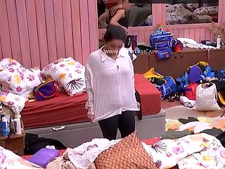 Eva Pacheco Stunning Vignette in Hefty Stepbro Brasil 2025