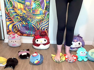 Plushie Stomp - Size 16 Feet Stomping Stuffed Toy Collection