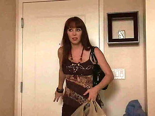 Eager Step-Mom Rayveness Can't Hold Back - Huge Cock Awaits