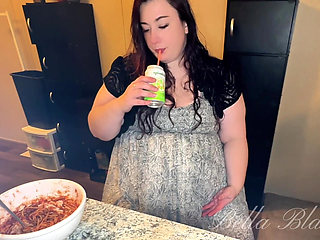 BBW Burps & Wet Farts After Pasta Binge Real Stomach Reactionsby Bella Blast