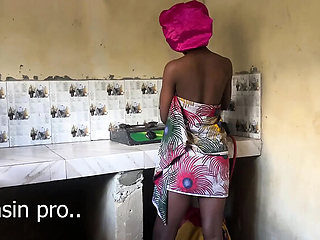 Zion Fucks Hot House Maid on Kitchen Counter While Wife's Away - Homemade BBC Action