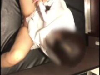 ネカフェでエロ動画見ながら持参したおもちゃでオナニーする女◯大生。 -