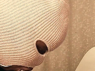 Petite Girl Ride a BBC