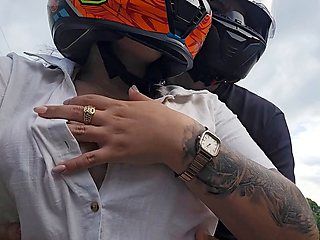 Hot latina, public, latina