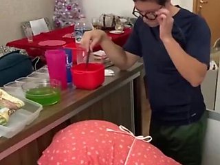 Kiffa Is a Hot Cooking Teacher