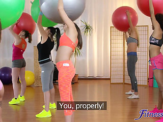 Fitness Rooms - Gym MILF and Students Have Passionate Lesbian Threesome