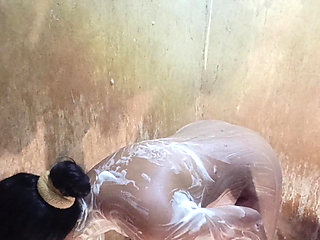 Take a Shower with Me, My Dear