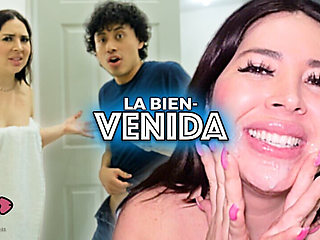 The Welcome (full Scene) I My Distant Step!