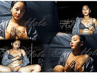 Chindo Horny Colmek Diluar Tenda Saat Camping - Asian Girl Masturbates In Camping Tent