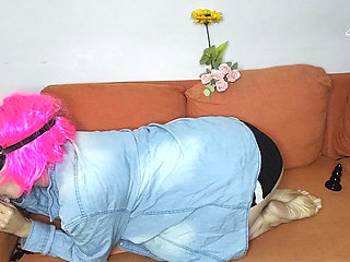 See my massive natural tits as I masturbate in my adorable pussy mask