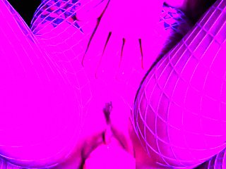 Close up amateur beauty uses her toy to masturbates