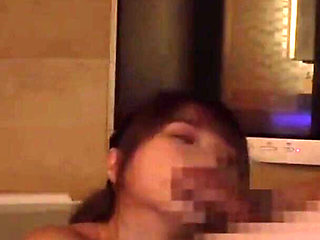 Outdoor Tease. Mischievous Girl and Controlled Release Part4