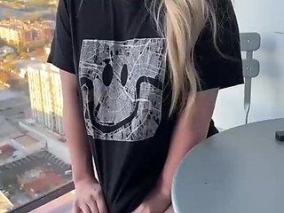 Platinum-blonde Honies Coco Lovelock And Haley Spades In San Diego