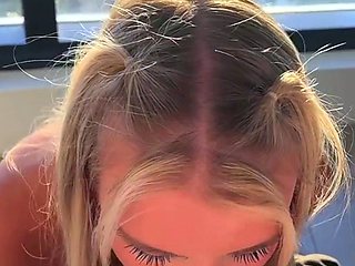 Lilylanes Apartment Fuck