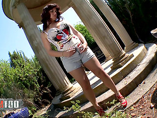 Ihintzz Navarro: Pretty Brunette with Big Tits Ihintzz Navarro Getting Naked