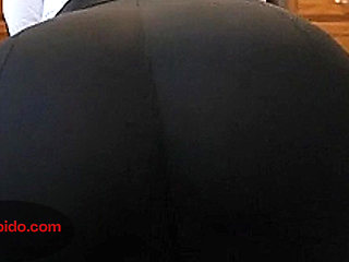 Petite Big Ass Girl Shaking It in the Bedroom