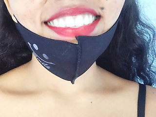 I played with my girlfriend's boobs and fingered her pussy after slapping her big ass