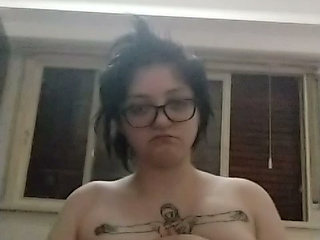 Double amputee masturbates for you