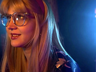 Stepmom Shawna Panofka's Sensual Massage Leads to a Happy Ending