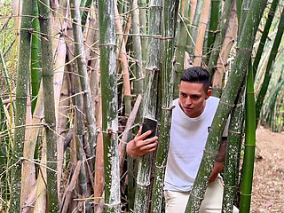 ANAL SEX IN THE WOODS: Kitty DJ's GIANT ASS has no limits outdoors