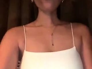 Big boob brunette masturbates on webcam