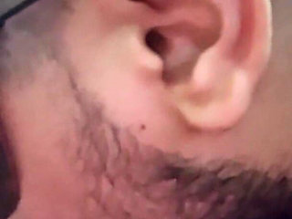 Sucking the Pussy of the Naughty Wife Sa Vanessinha