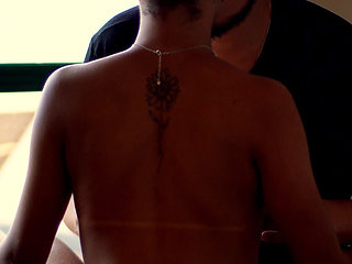 30 Years Old: First Massage and She Got Incredibly Turned on, Very Wet