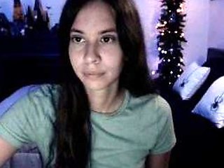 Brunette Solo Webcam Masturbation